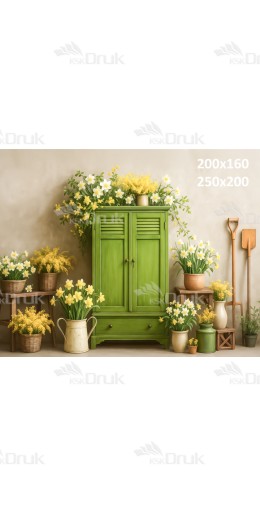 Tło fotograficzne wiosenne z zieloną szafką, narcyzami i ogrodowymi dekoracjami | E574